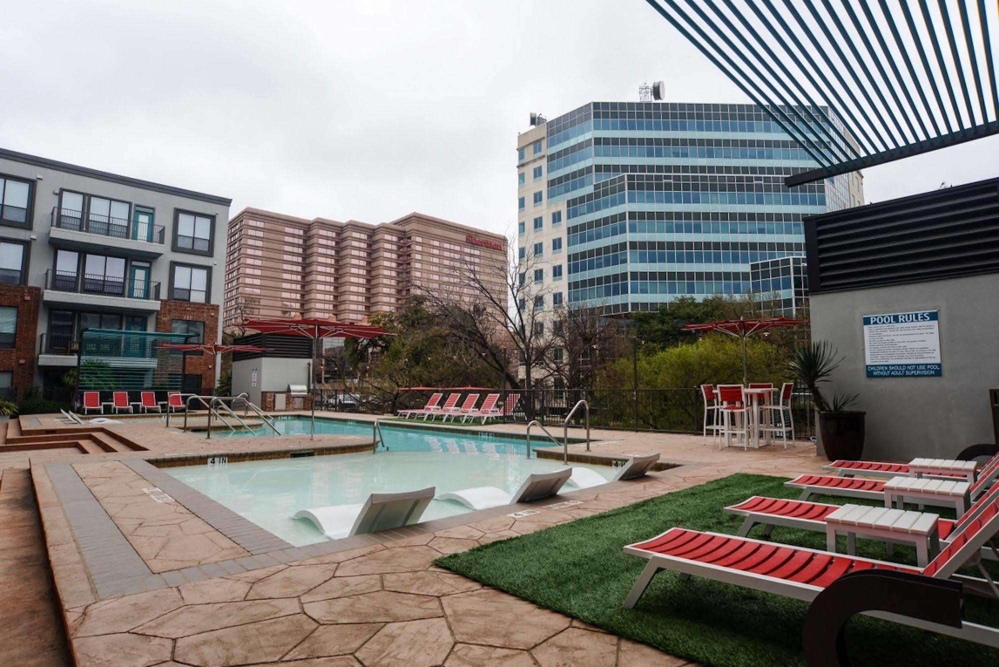The Guild Music District Red River St Aparthotel Austin Bagian luar foto