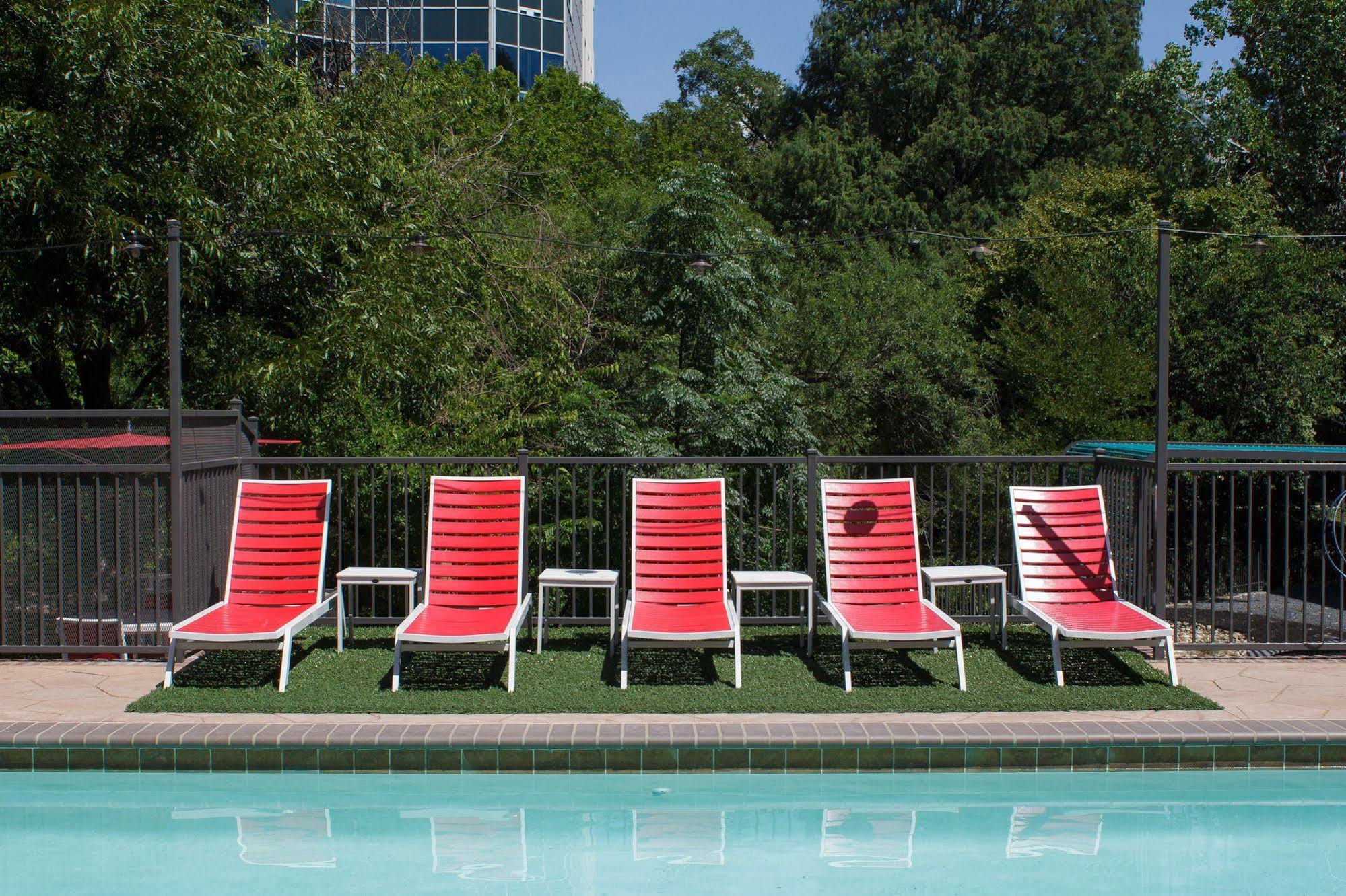 The Guild Music District Red River St Aparthotel Austin Bagian luar foto