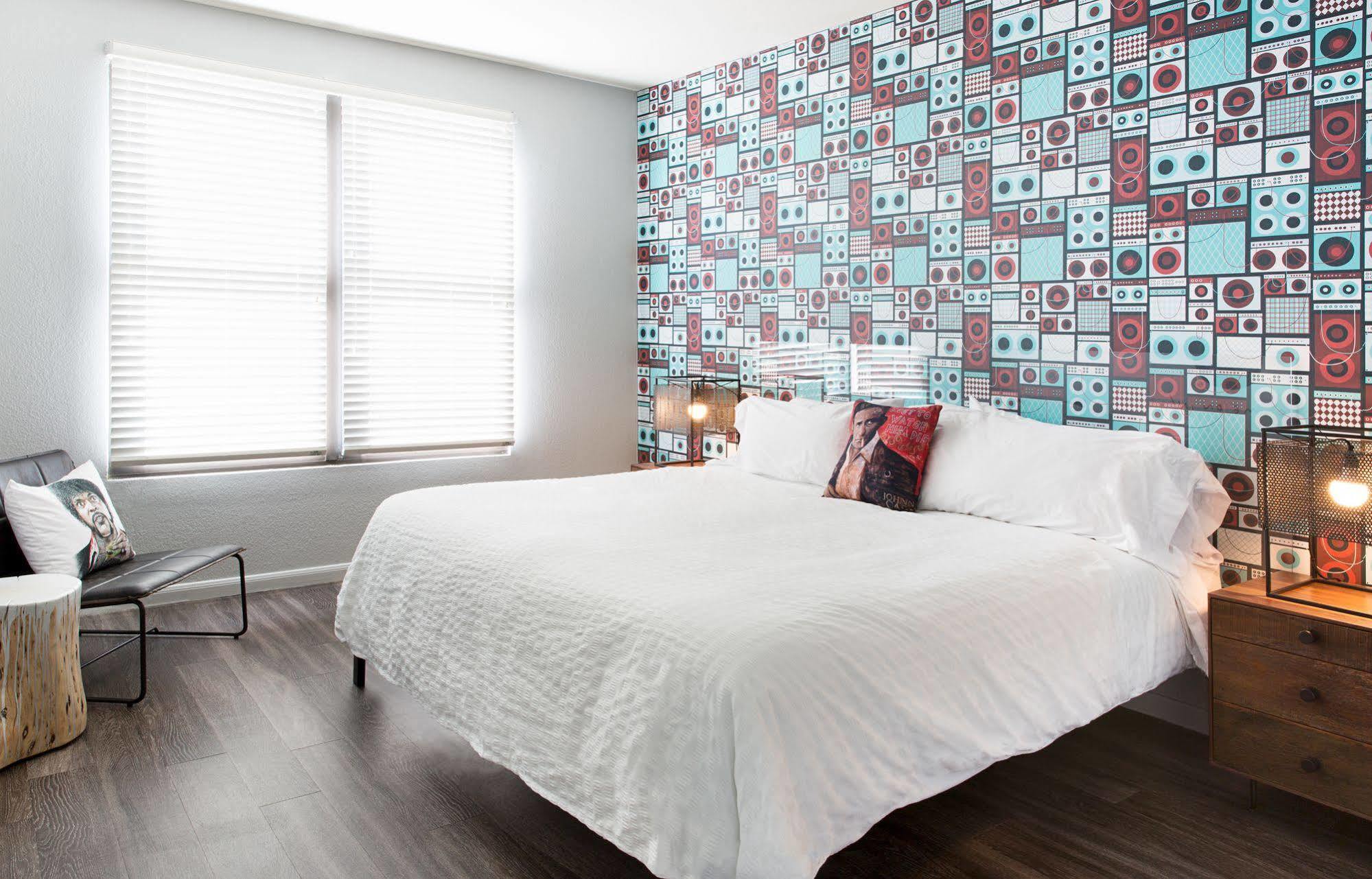 The Guild Music District Red River St Aparthotel Austin Bagian luar foto